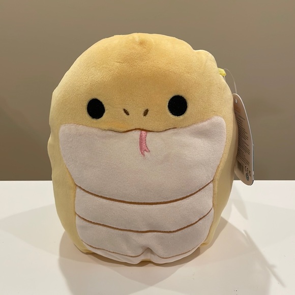 Squishmallows | Other | Nwt 75 Pleyton The Yellow Cobra Snake ...